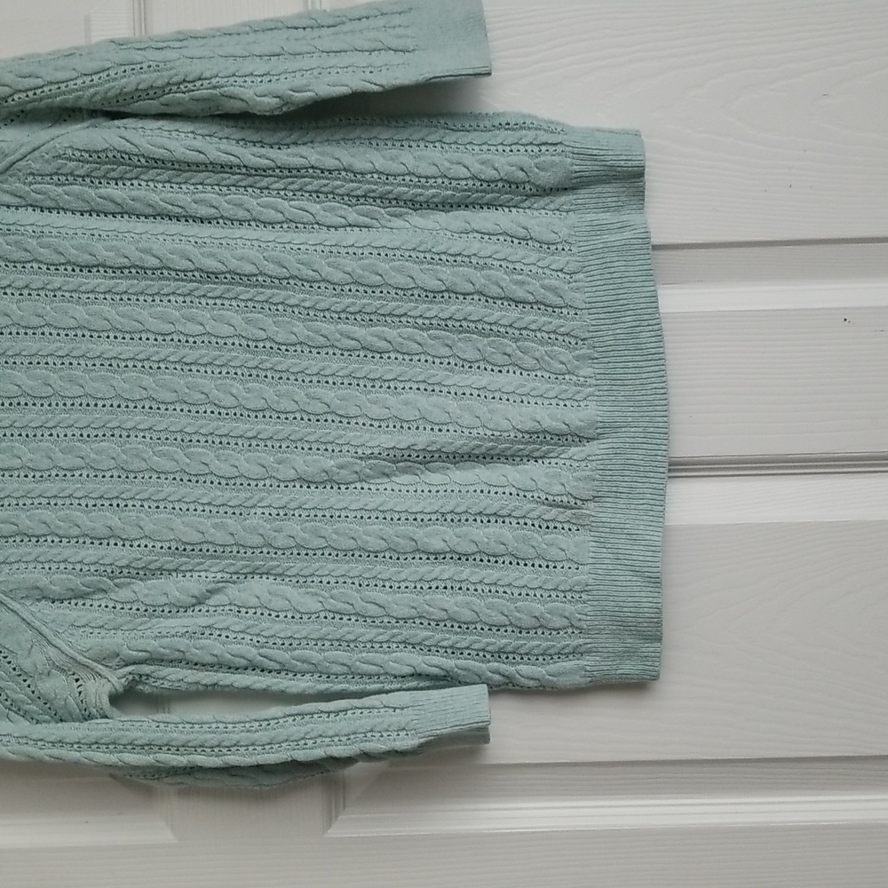 American Eagle Women's Sweater - Picture 8 of 12